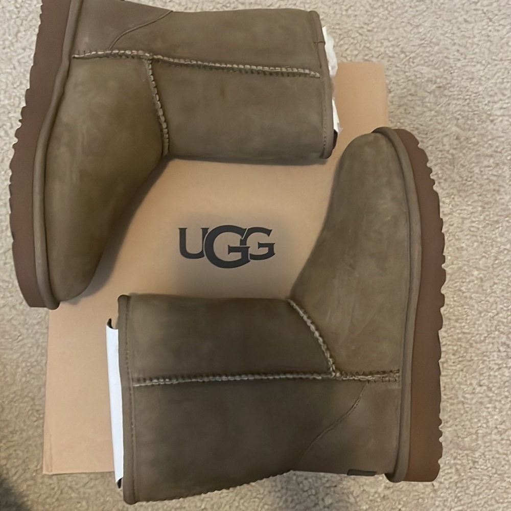 Brand new Ugg boots - Picture 2 of 7